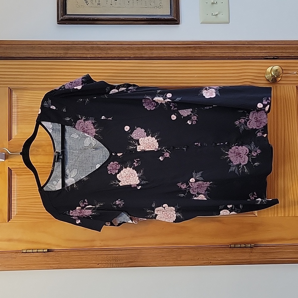 Torrid Pink and Black Floral Short Sleeve Blouse